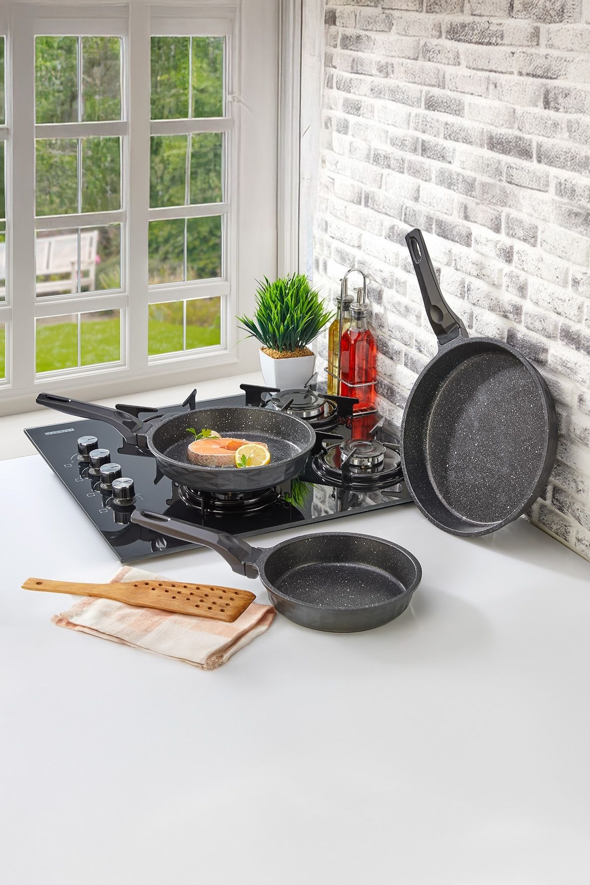 Polochef Kristal Döküm Granit 3lü Tava Seti Polochef Kristal Döküm Granit 3lü Tava Seti