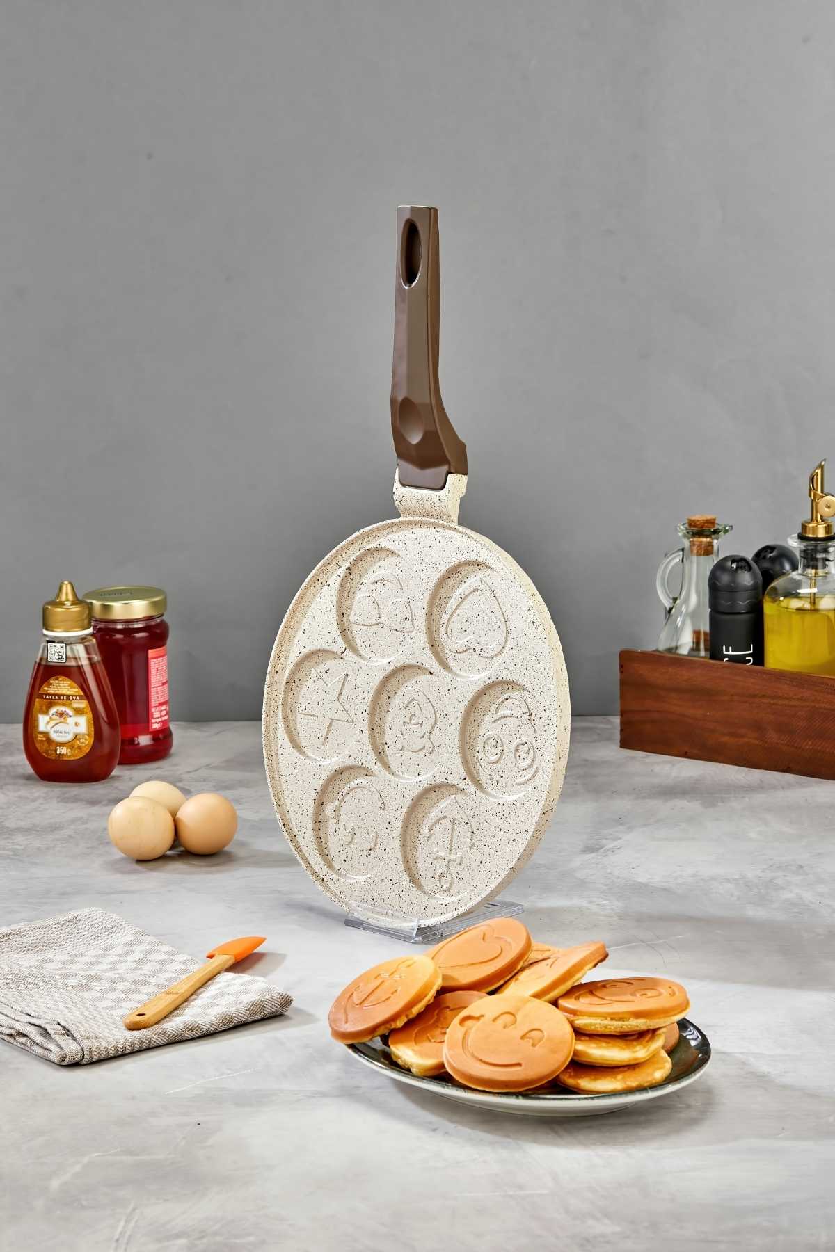 İnci Döküm Pankek ve Krep Tavası 26 cm - Krem İnci Döküm Pankek ve Krep Tavası 26 cm - Krem