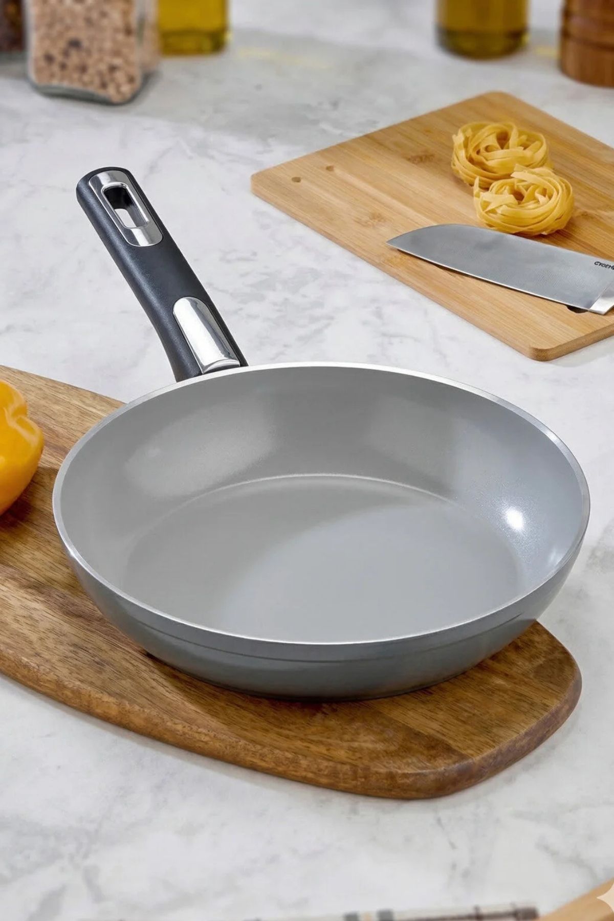 Vista Seramik Izgara ve Mühürleme Tavası 28 cm Vista Seramik Izgara ve Mühürleme Tavası 28 cm